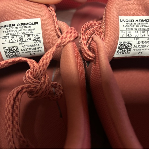 UNDER ARMOUR HOVR RISE WOMENS 7 - Picture 4 of 10